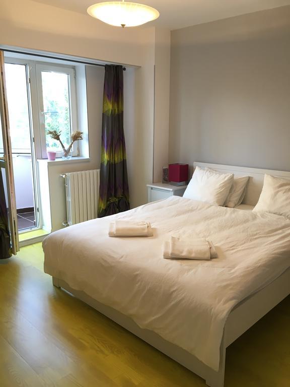 Green Apartment Bukarest Exterior foto