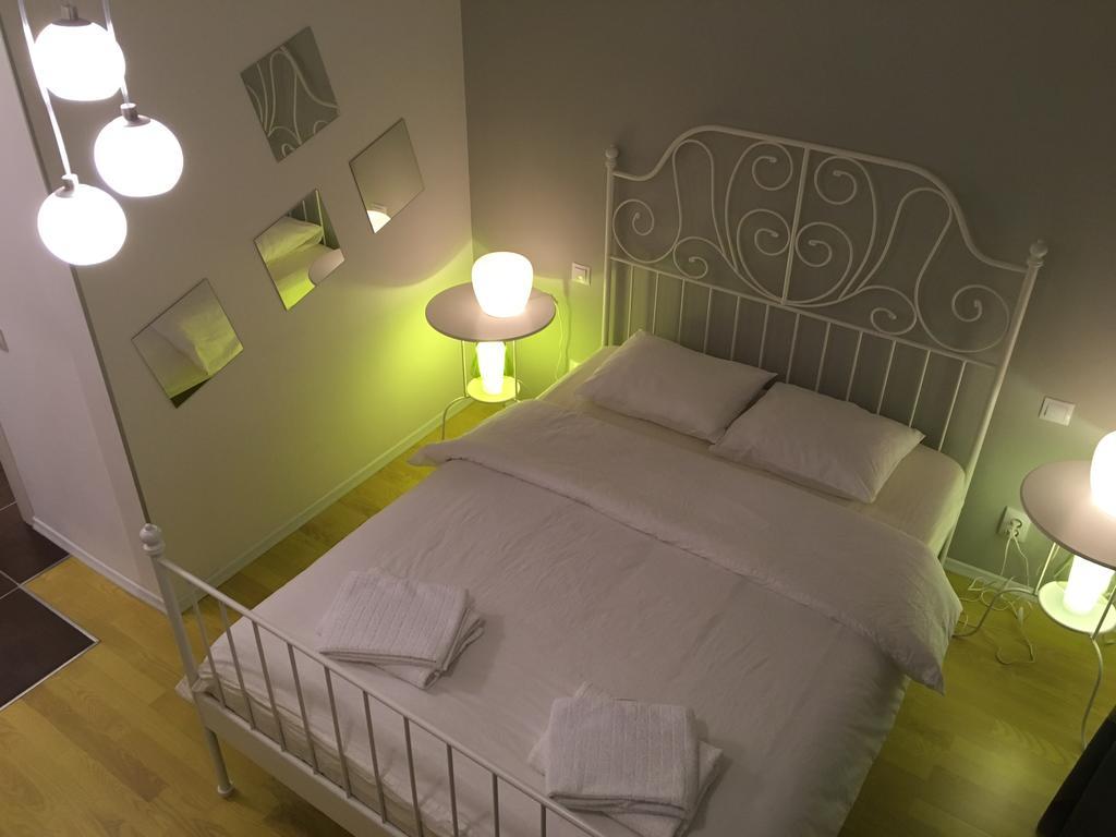 Green Apartment Bukarest Exterior foto