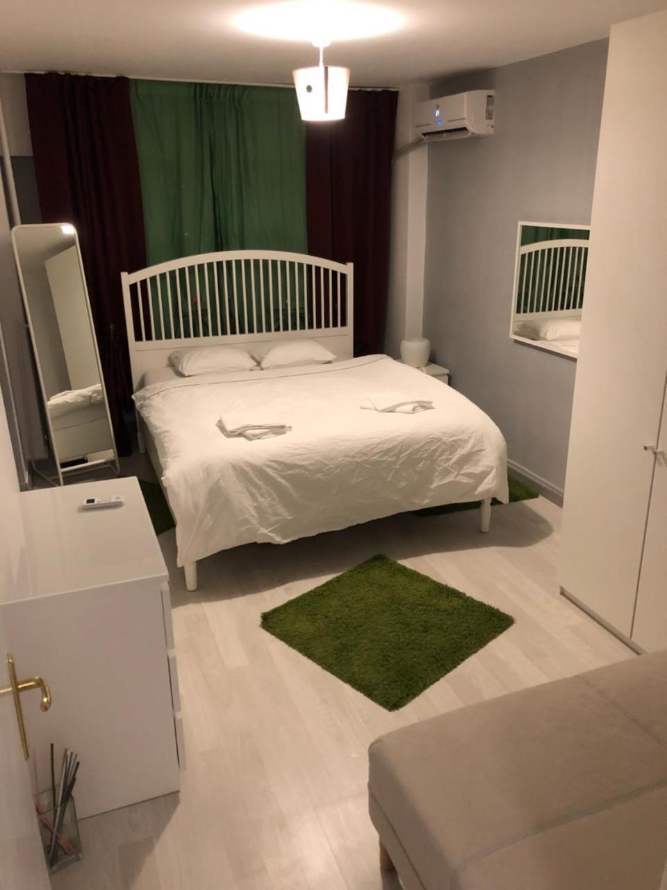 Green Apartment Bukarest Exterior foto